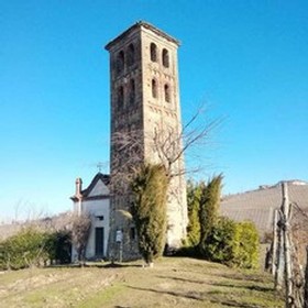 Tall tower at Mainerdo Vineyards in Piedmont region, Italy