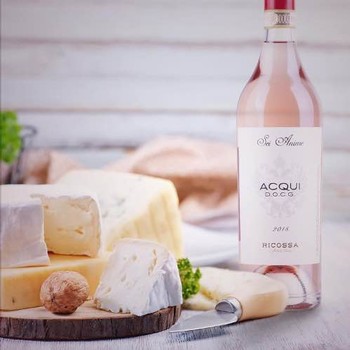 a delicious pairing of cheese and Ricossa Rosé